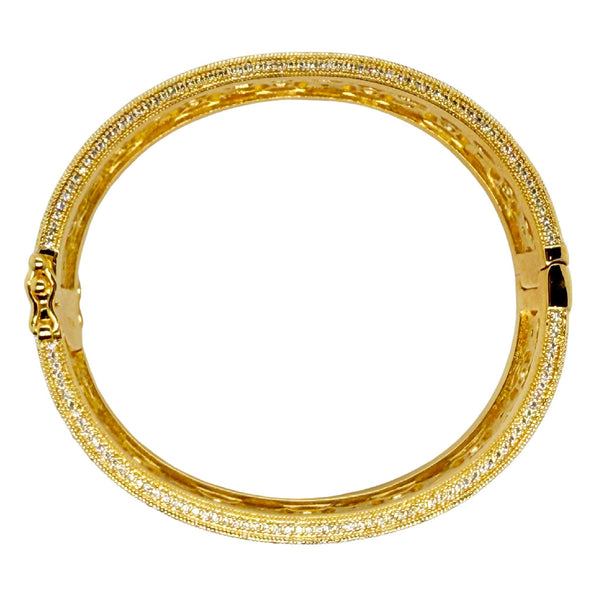 18 KGP Clear Florentine Cuff with Perimeter Stones